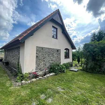 Feriehus Chalupa Benesov *