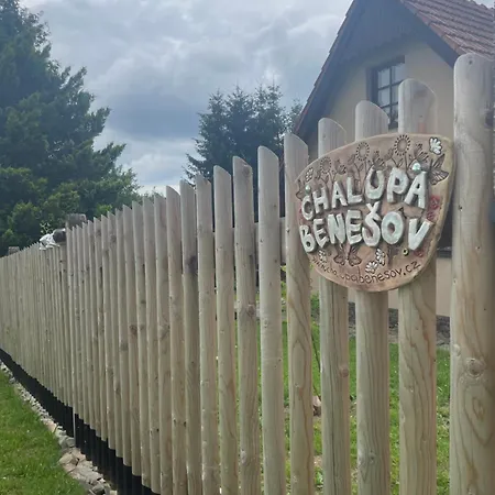 Chalupa Benesov Feriehus *